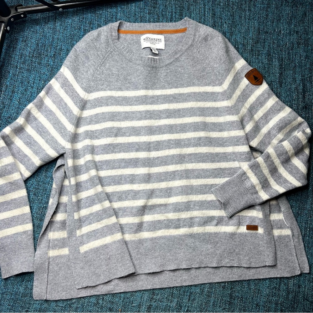 Wanakome Canada Wool Blend Striped Crewneck Sweater in Grey White